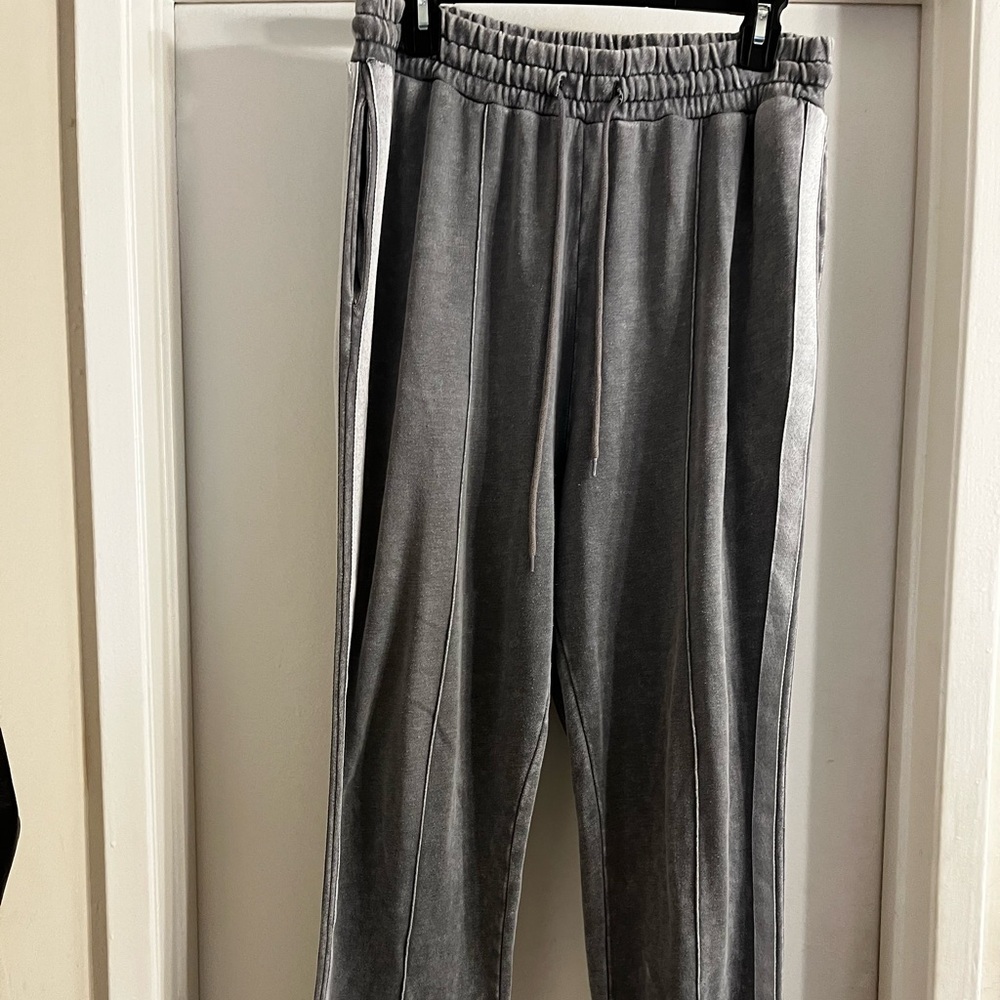 Forever 21 Grey Jogger Pants